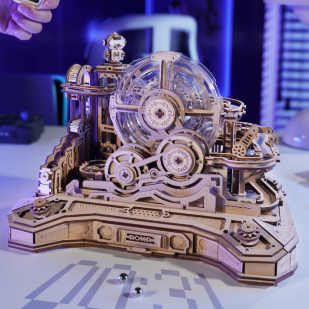 Desk Setup Gear - Robotime Rokr Pinball Model Gear Ball